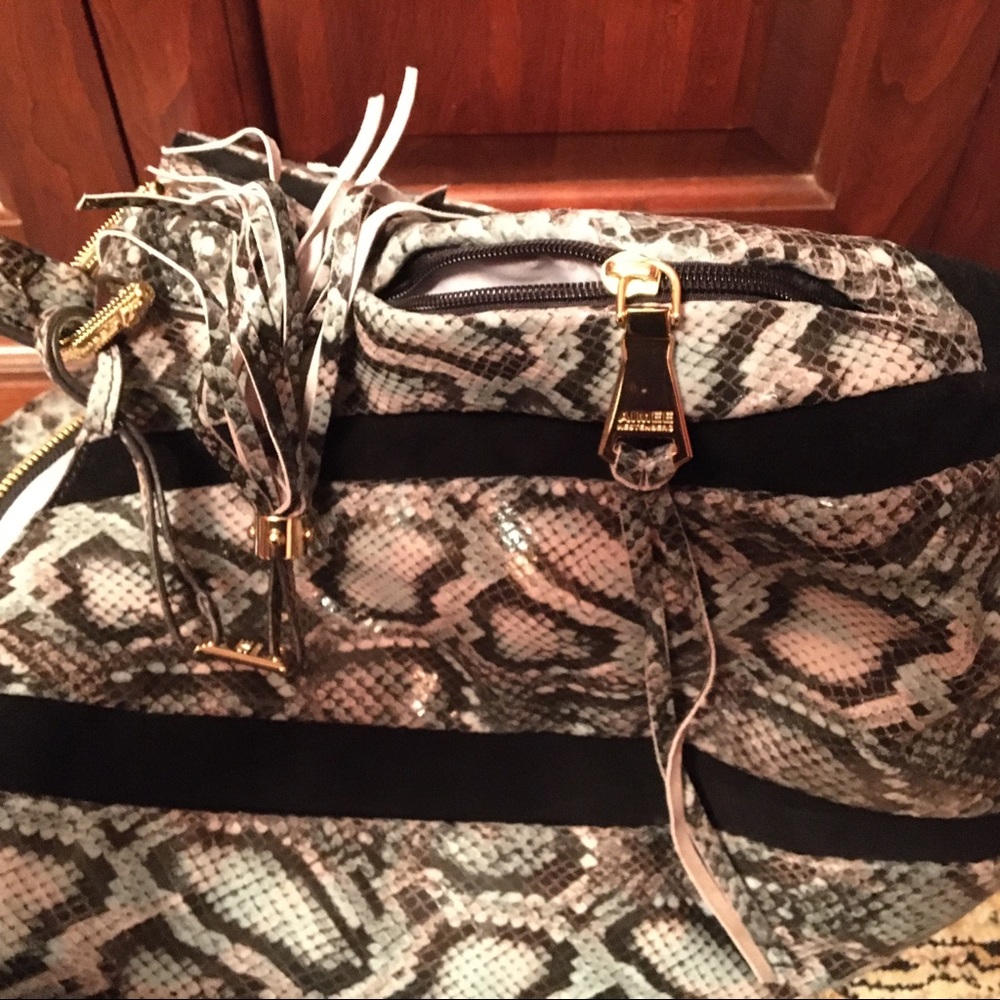 NWOT Aimee Kestenberg Leather👜 🎈Offers welcome!